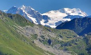17 Passo di Dordona, alle sue spalle Pizzo Palu e Pizzo Zupo...